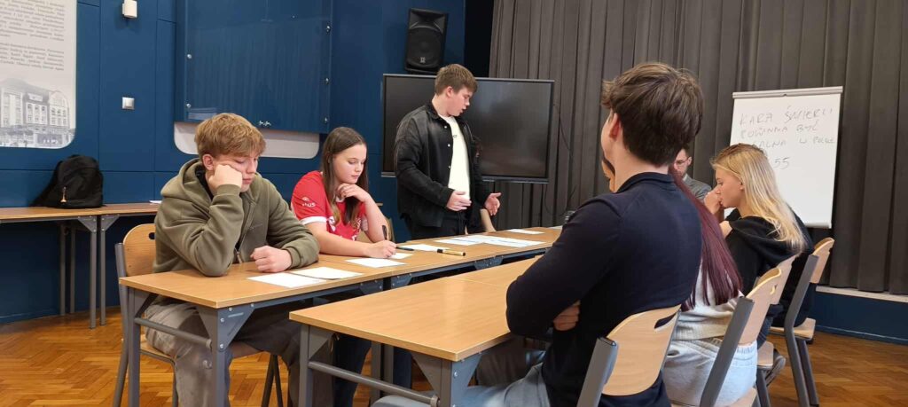 576513826_1334009871850904_2729084621117976304_n