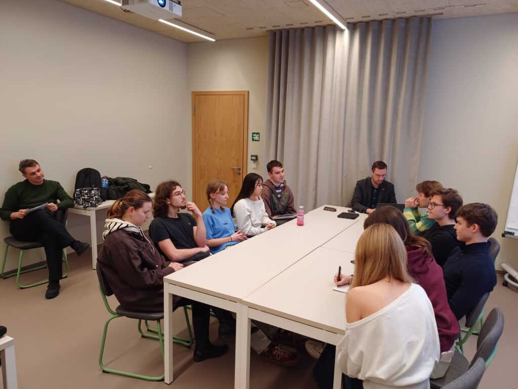 WhatsApp-Image-2025-12-30-at-18.04.184