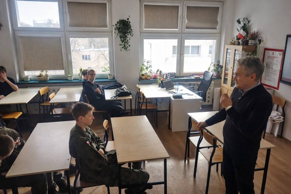 638396650_1756305012375955_1217869957581122433_n